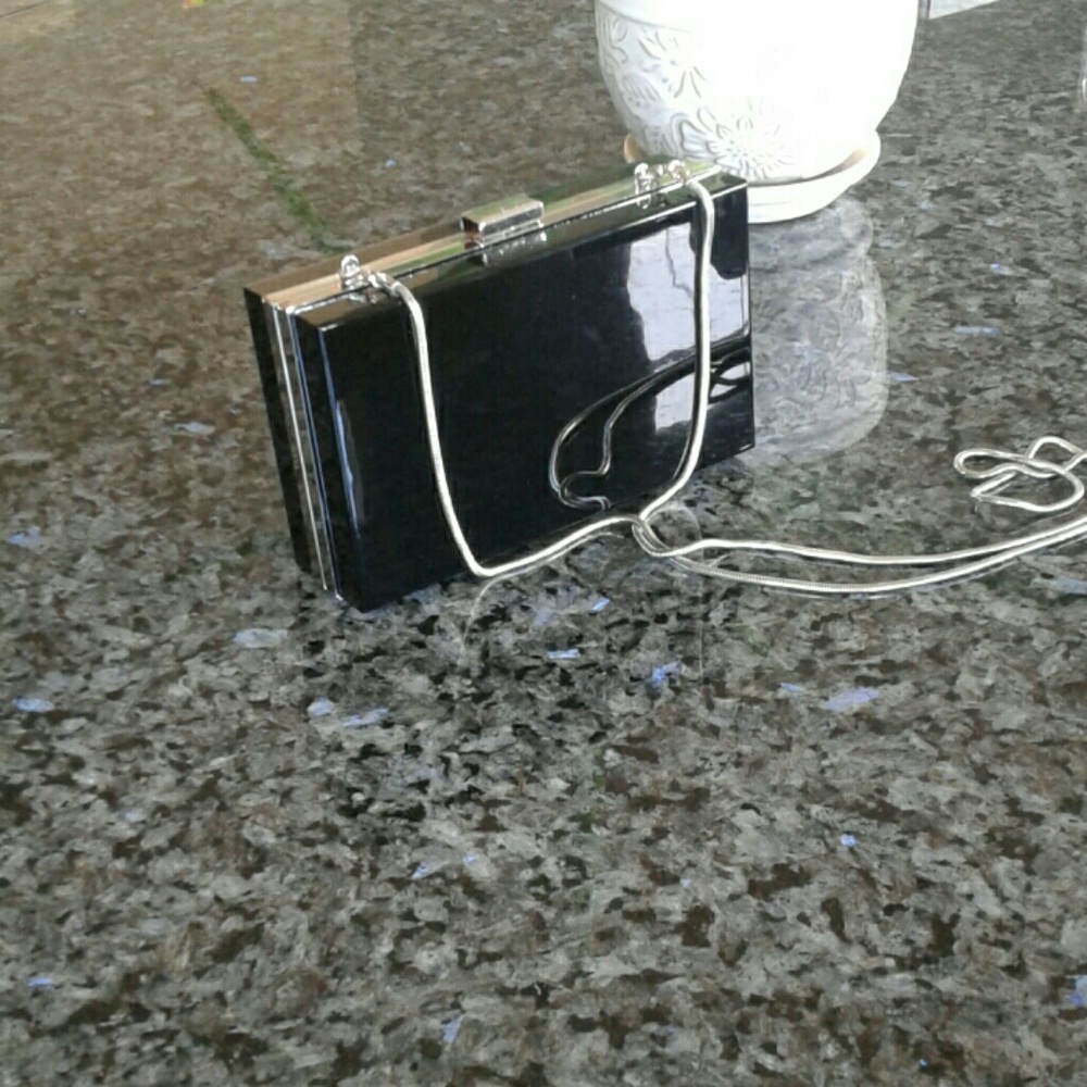 Box Clutch